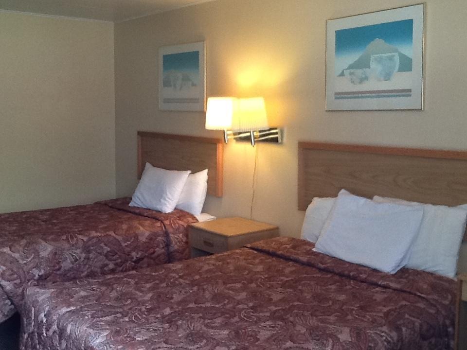 Silver Spur Motel Lander Ngoại thất bức ảnh